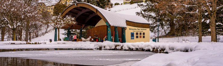 Winterlicher Kurpark Bad Schönau